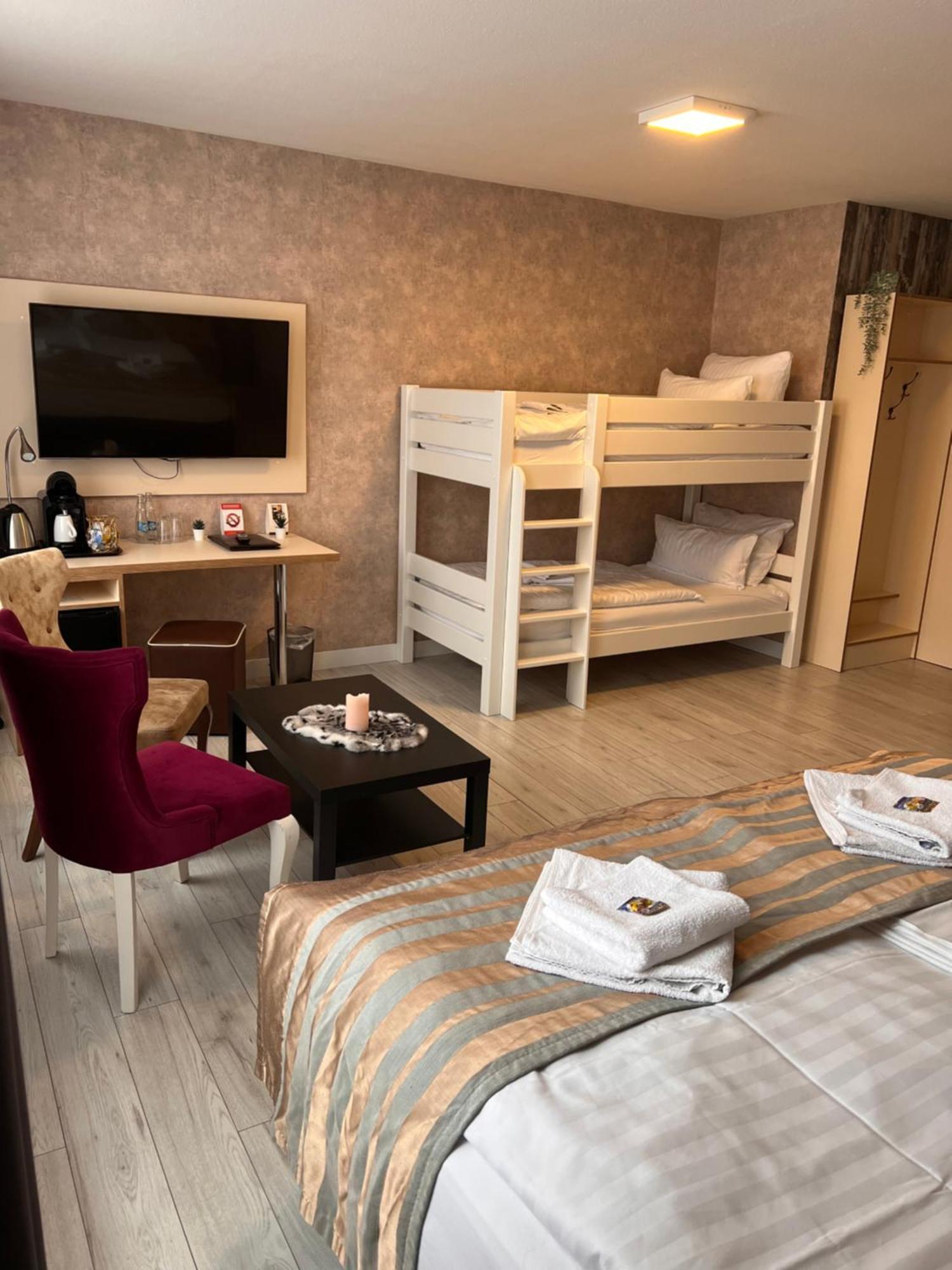 Novel Hotel Wusterhausen Esterno foto