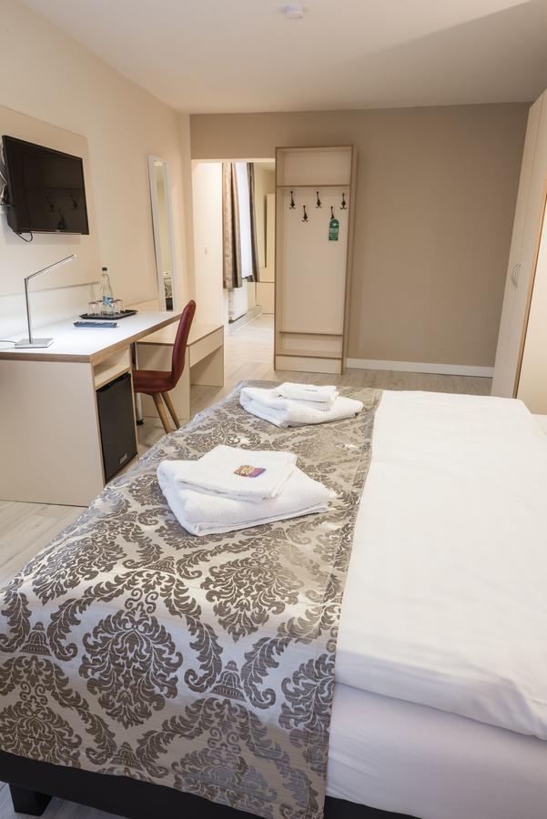 Novel Hotel Wusterhausen Esterno foto