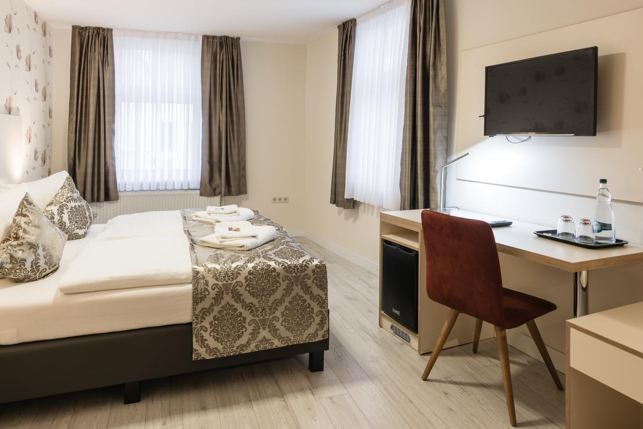 Novel Hotel Wusterhausen Esterno foto